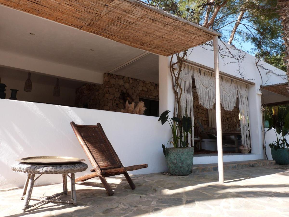 Ipunga Ibiza - Adults Only Villa Cala Llonga  Exterior photo